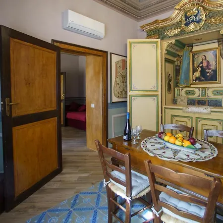 Cefas Apartment *